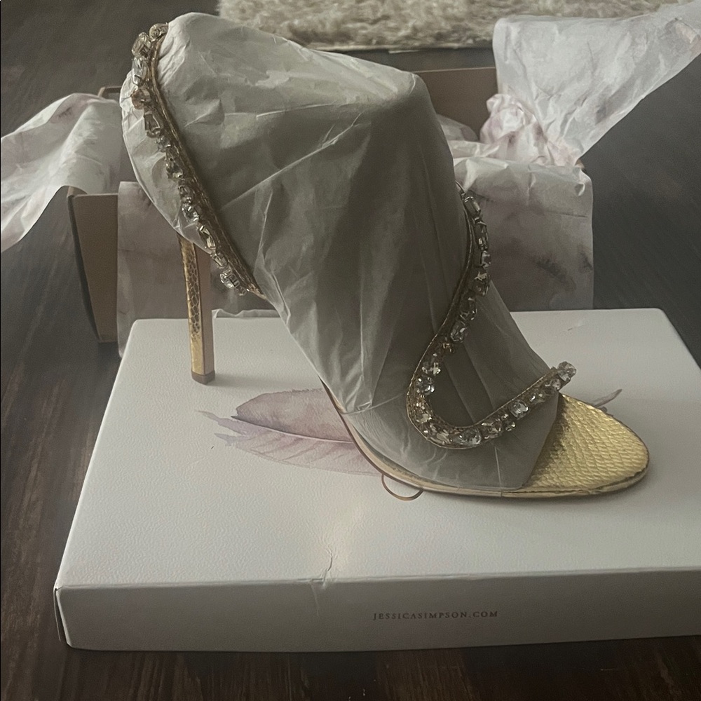 Jessica Simpson Gold Embellished Sandals - Picture 3 of 6